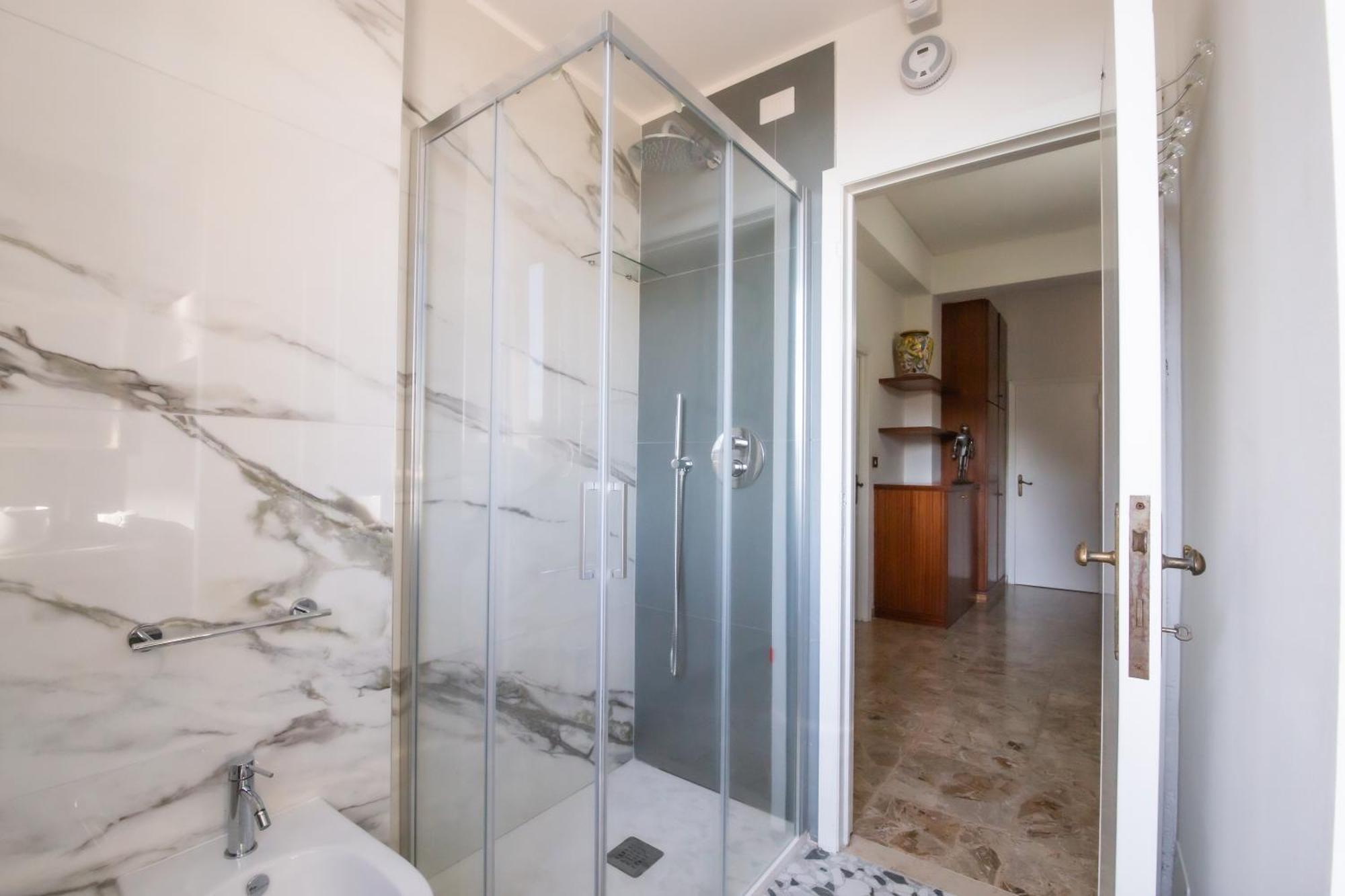 Domus Umberto - Guest House Arezzo Extérieur photo
